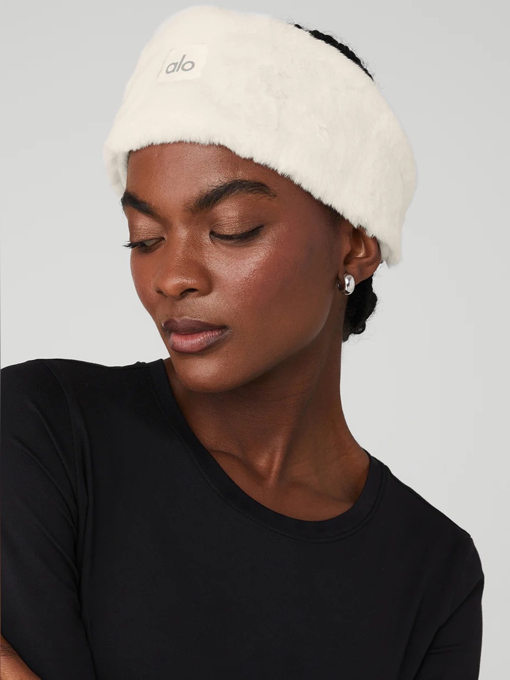 ALO Yoga Faux Fur Ear Warmer In Cream- O/S